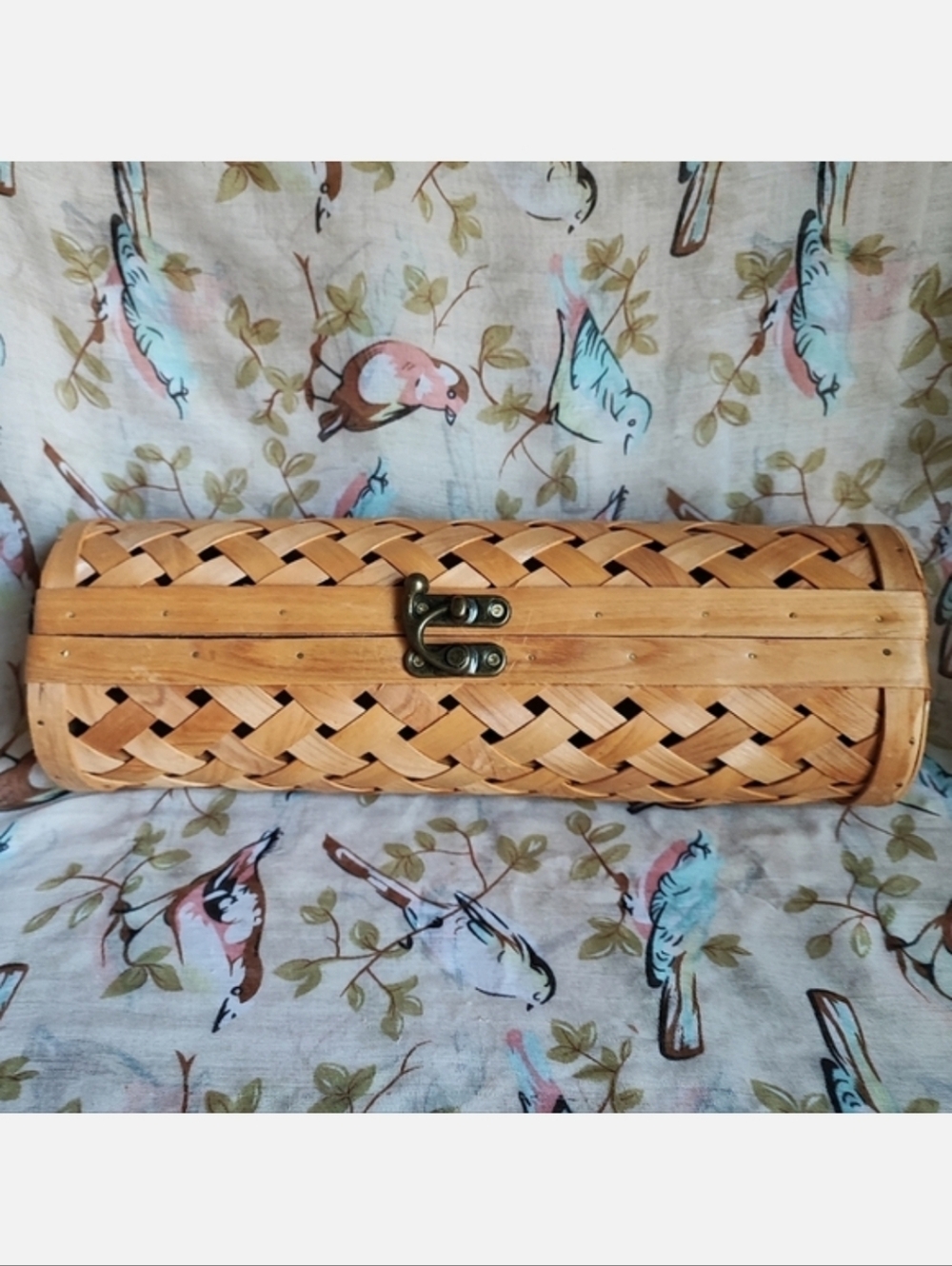 Vintage Slatted Wood Wooden Wine Bottle Gift Case Outdoor Patio Dorm Fairy Light